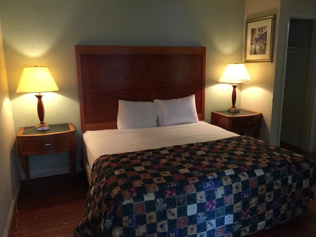 M Motel El Monte 洛杉矶 外观 照片